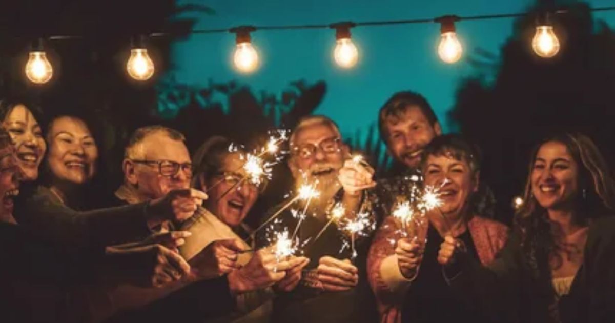 12 Heartfelt Ideas for What to Bring to a Celebration of Life