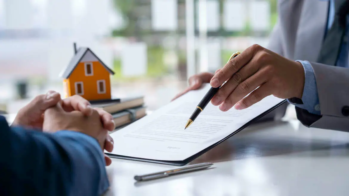 Avoiding Common Headaches in Real Estate