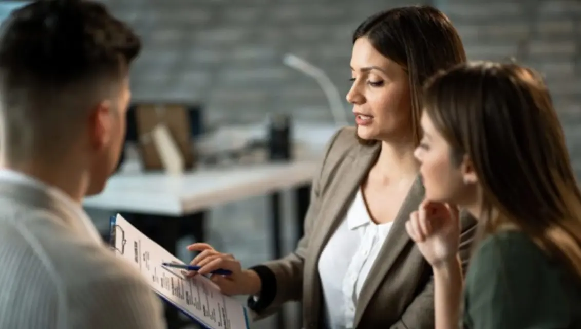 Working With an Agent When Relocating Key Benefits and Tips