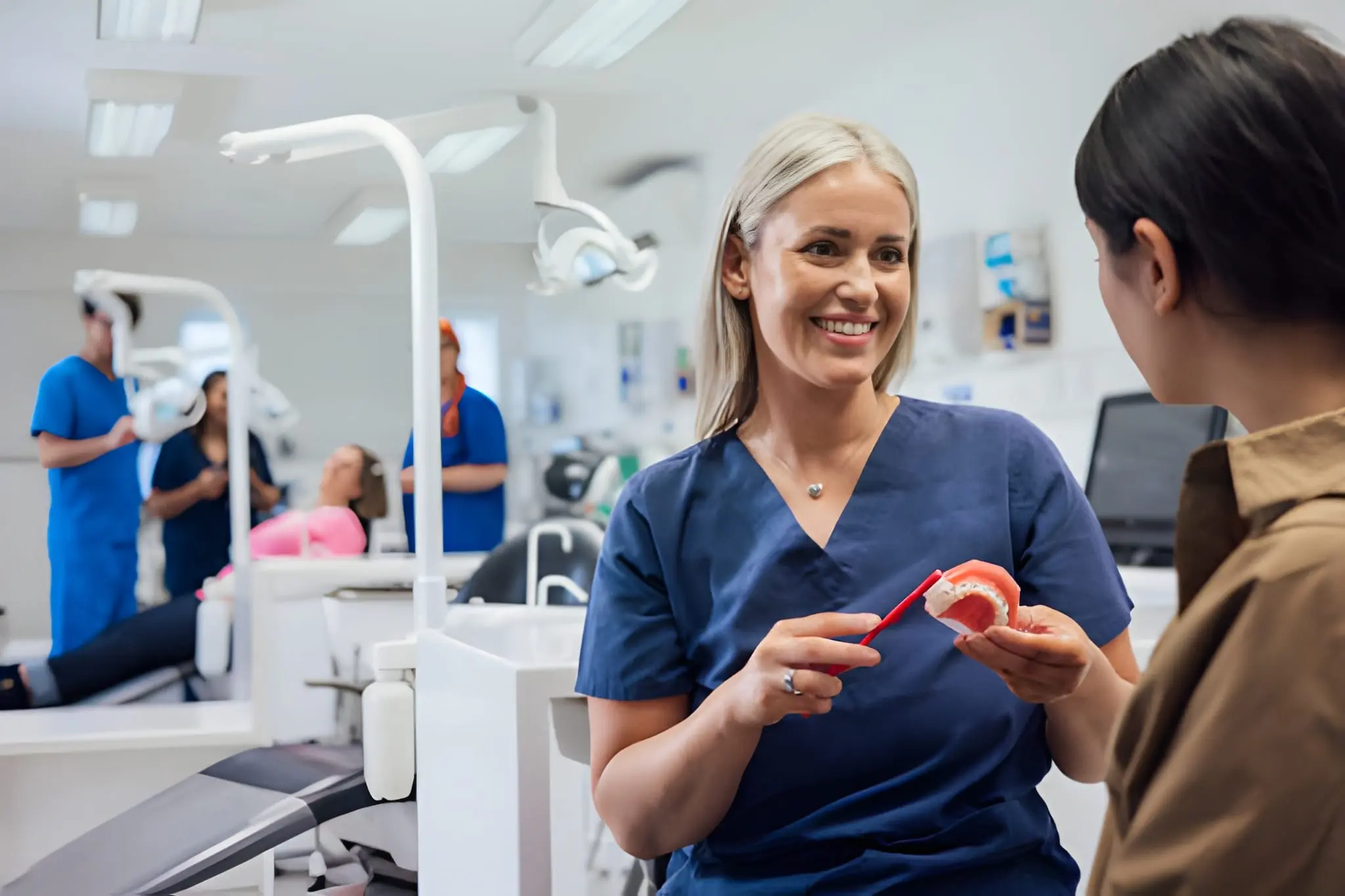 Learn How to Choose the Right Dental Treatment in Newcastle