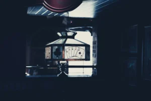 Responsible Slots: Tools and Strategies for Maintaining Control